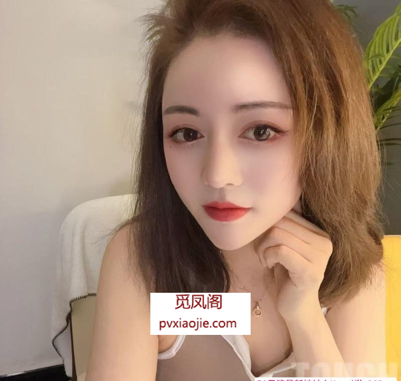 服务女王伊玲